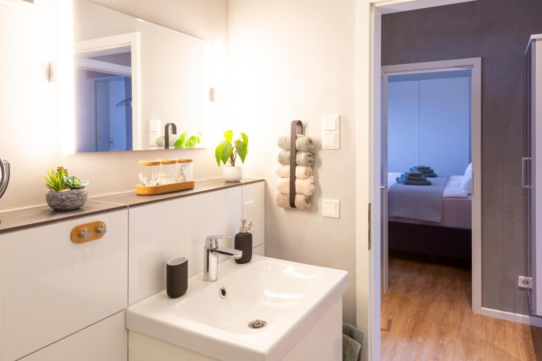올덴부르크 Micasa Ol - Modernes Penthouse - Stellplatz - Kueche - Wlan - Dachterrasse 아파트 외부 사진
